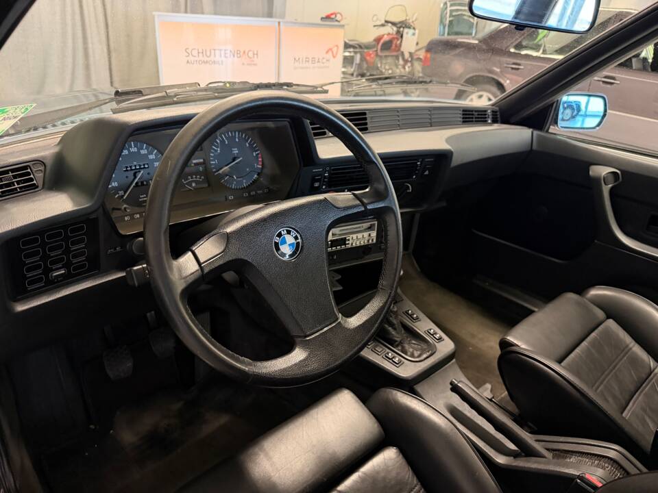 Afbeelding 12/16 van BMW 635 CSi (1984)