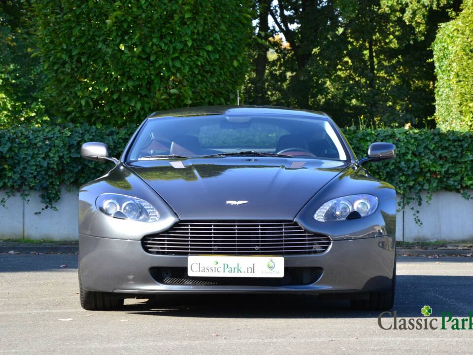 Image 8/50 de Aston Martin V8 Vantage (2005)