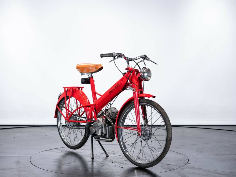 Bild 5/50 von Ducati DUMMY (1953)
