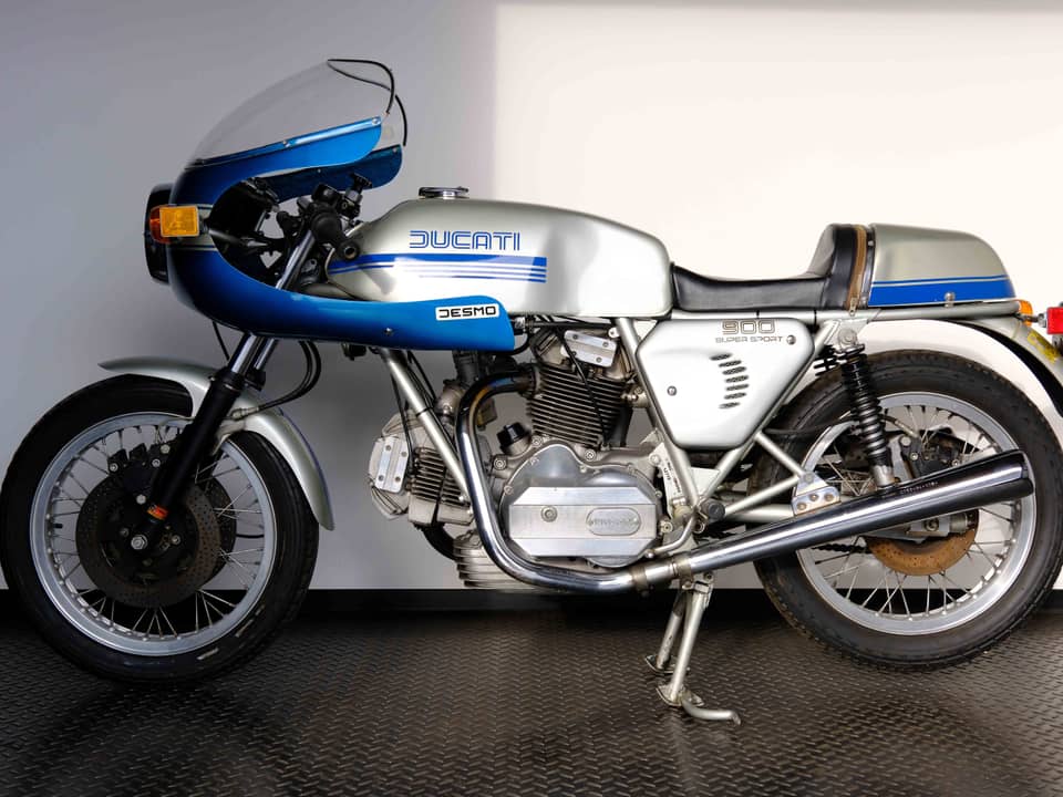 Image 36/54 de Ducati 900 SS (1977)