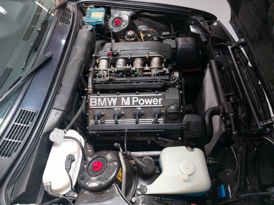 Bild 14/15 von BMW M3 (1990)