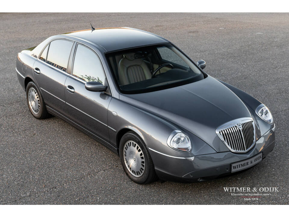 Imagen 5/33 de Lancia Thesis 3.0 V6 (2002)