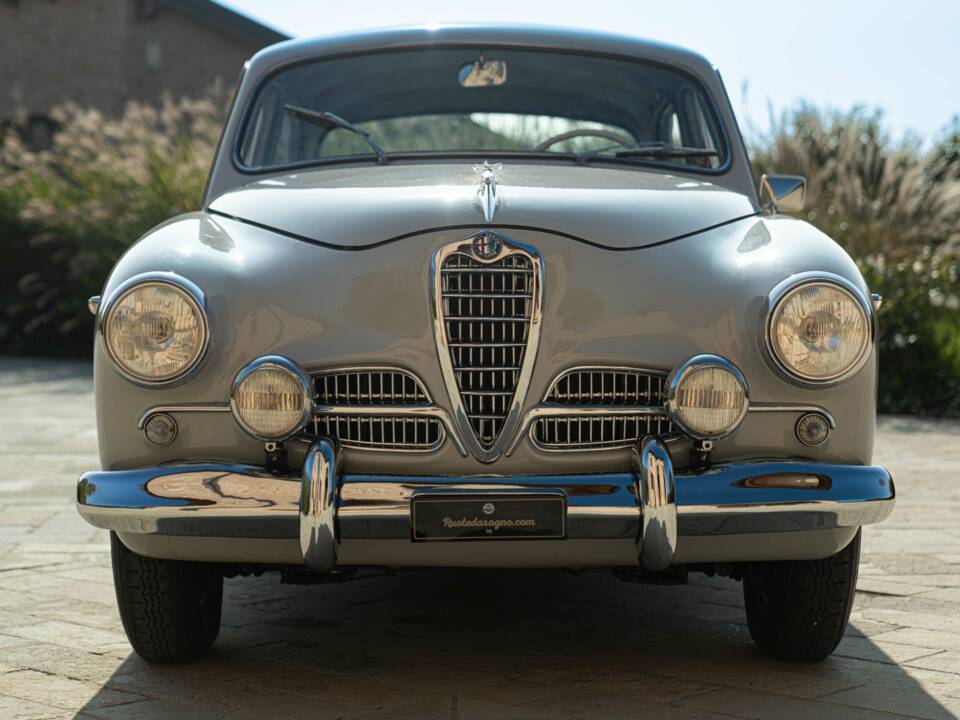 Bild 11/50 von Alfa Romeo 1900 Super Berlina (1955)