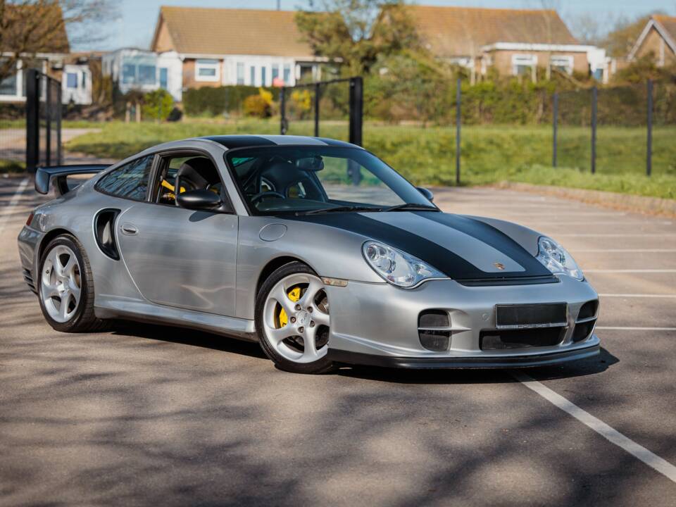 Bild 19/50 von Porsche 911 GT2 (2002)