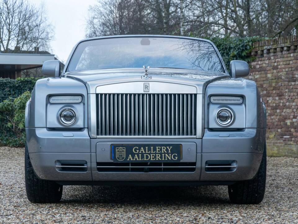 Bild 20/50 von Rolls-Royce Phantom DHC (2009)