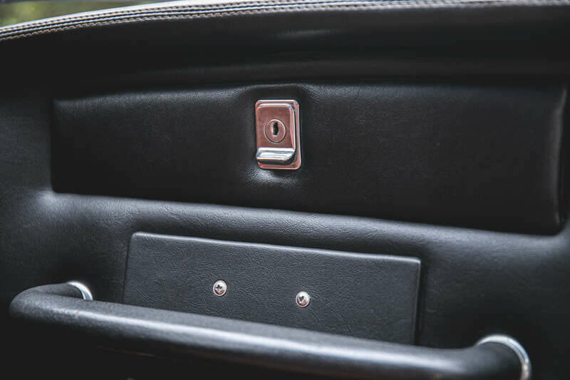 Bild 21/50 von Lamborghini 400 GT (2+2) (1967)