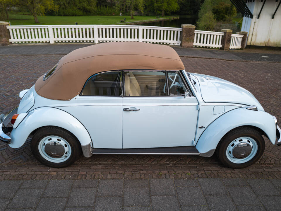Image 33/56 of Volkswagen Beetle 1500 (1968)