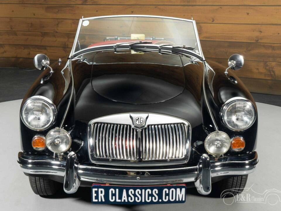 Immagine 14/19 di MG MGA 1600 (1961)
