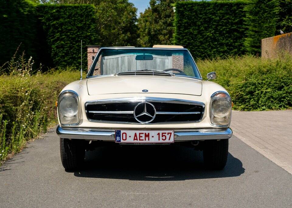 Image 5/8 of Mercedes-Benz 230 SL (1966)