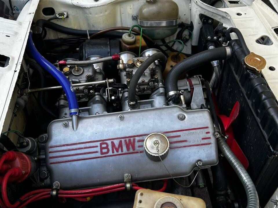 Bild 39/56 von BMW 2002 ti (1969)