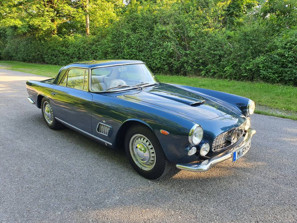 Image 17/58 of Maserati 3500 GTI Touring (1963)
