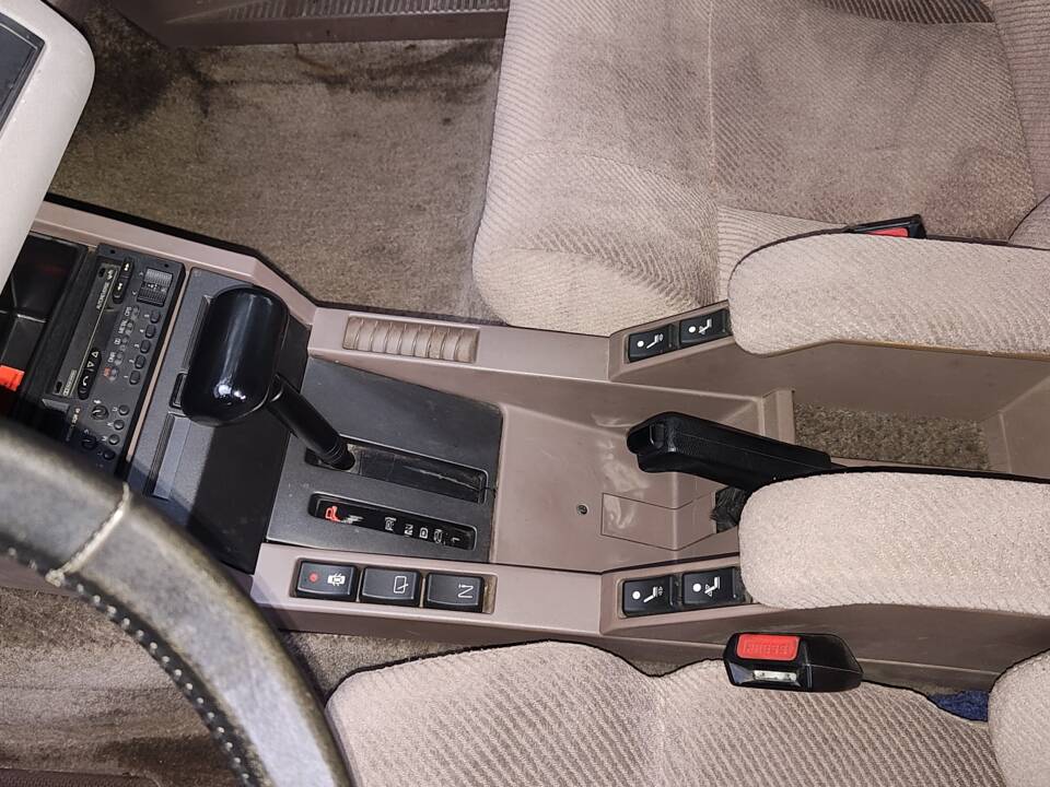 Bild 21/31 von Renault R 25 V6 (1984)