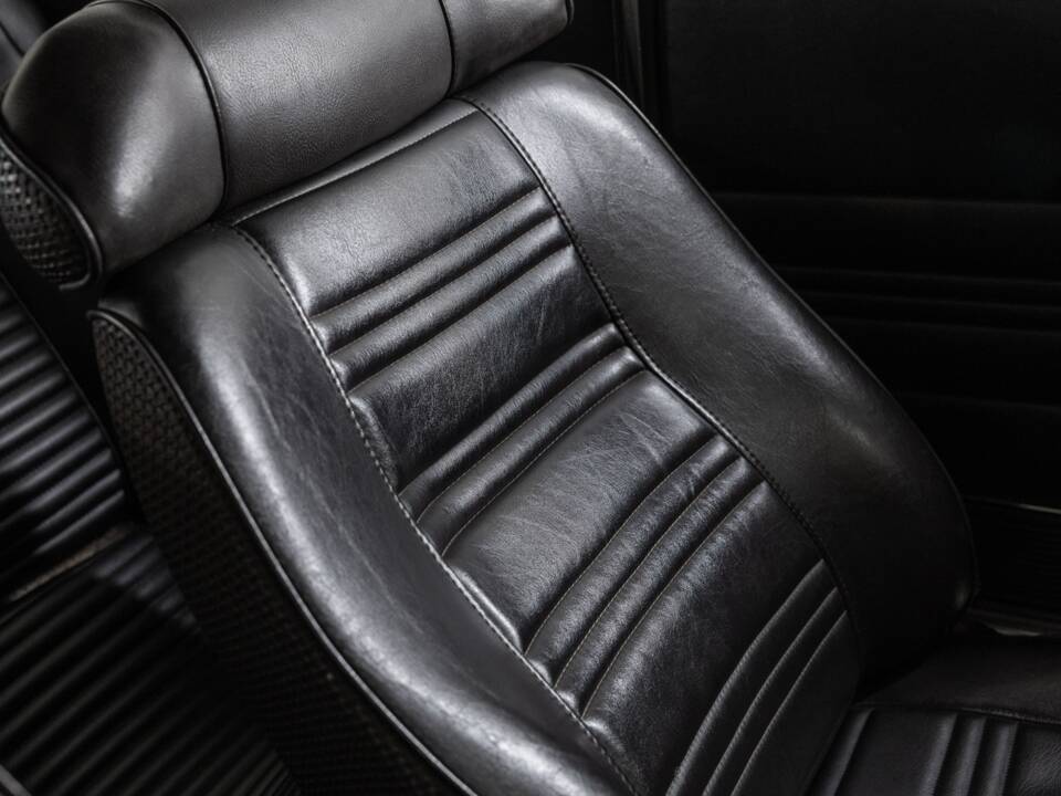 Imagen 17/36 de Alfa Romeo Giulia 1600 GT Junior (1973)