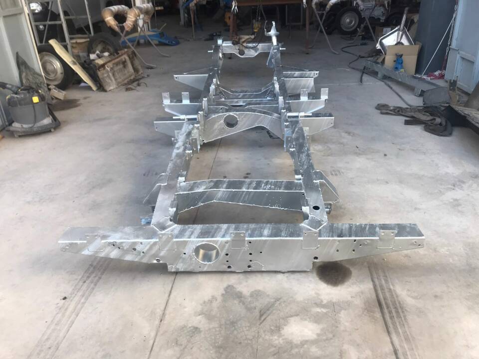 Immagine 11/15 di Land Rover 90 (1988)