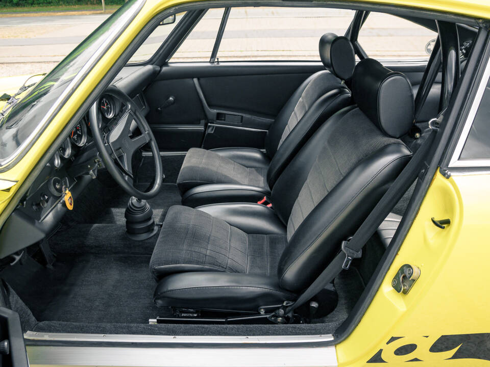 Afbeelding 21/46 van Porsche 911 Carrera RS 2.7 (Touring) (1973)