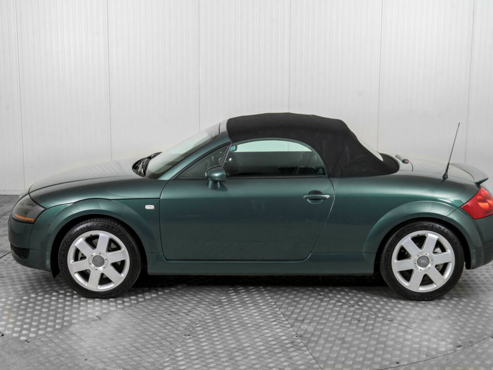 Bild 50/50 von Audi TT 1.8 T quattro (2000)