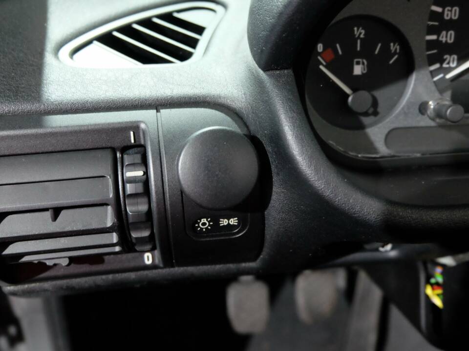 Image 9/30 of BMW Z3 1.8 (1997)