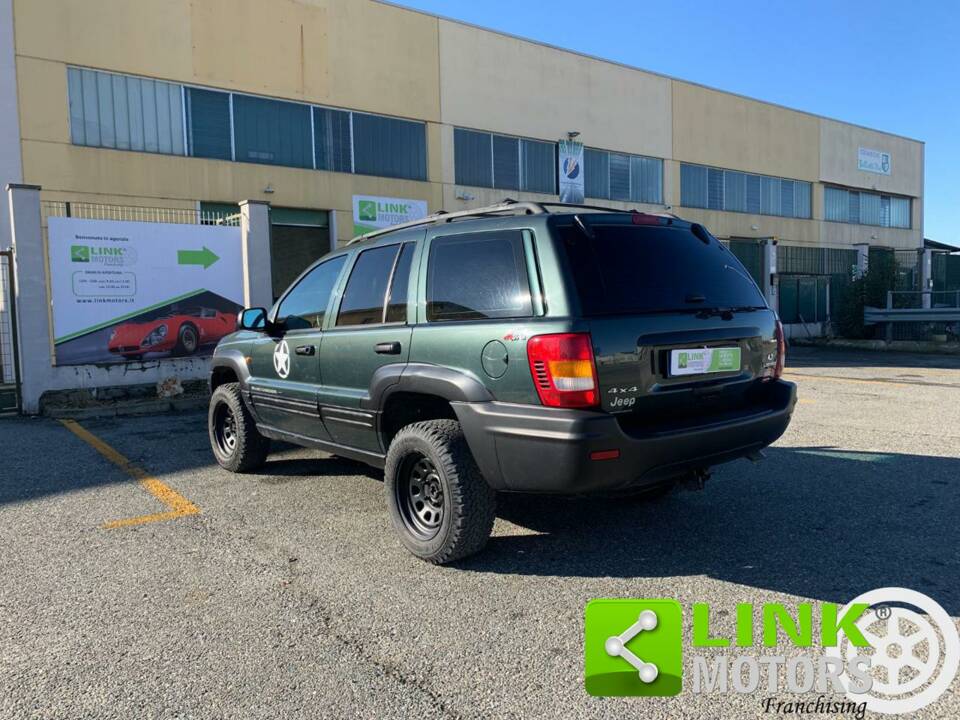 Image 3/10 of Jeep Grand Cherokee 4.7 Limited (2000)