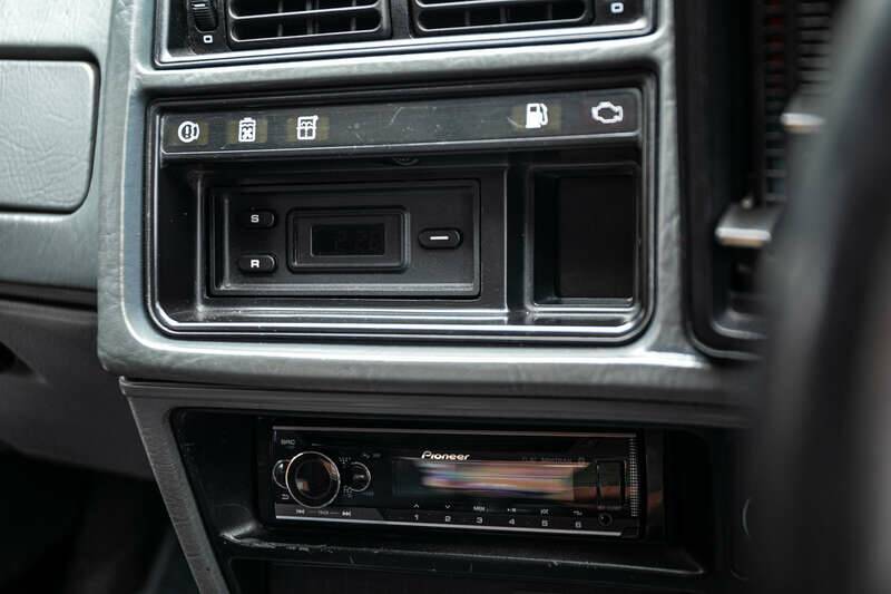 Image 13/50 of Ford Sierra RS Cosworth (1987)