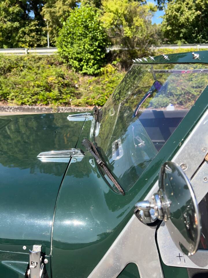 Image 94/134 of Lotus Seven (2000)