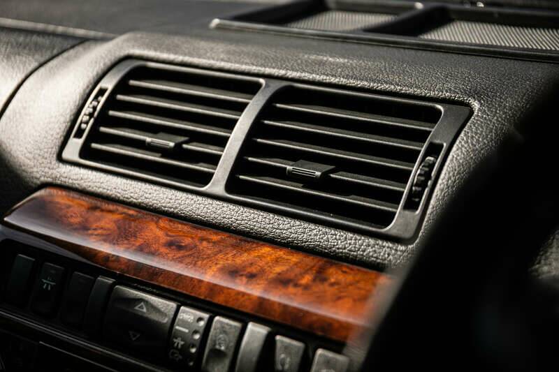 Image 17/49 of Land Rover Range Rover 4.6 HSE (1999)