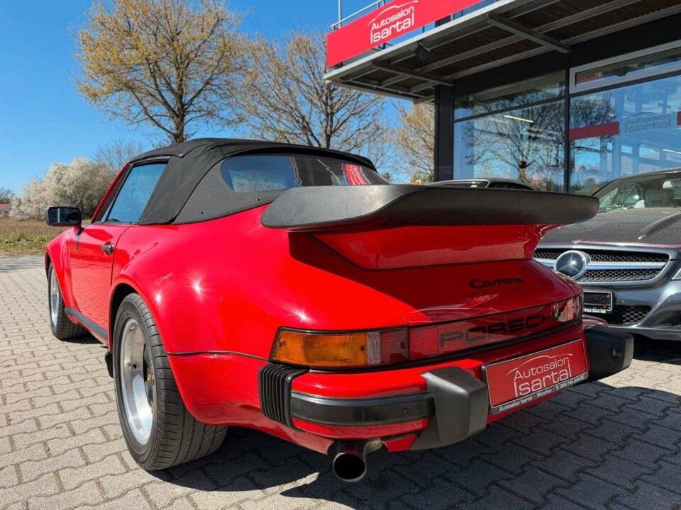 Imagen 22/35 de Porsche 911 Carrera 3.2 (1985)