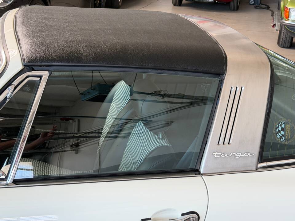 Obraz 17/70 pojazdu Porsche 911 2.2 T (1970)