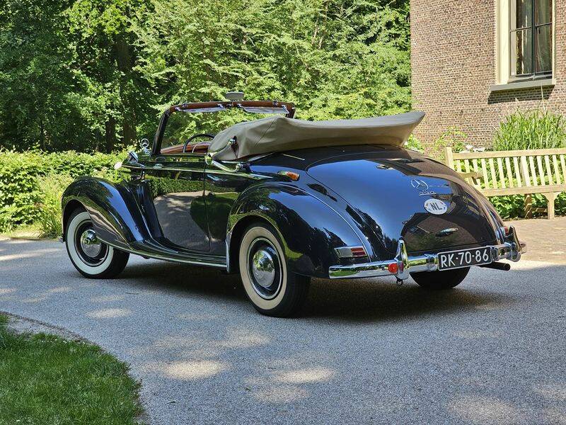 Immagine 7/8 di Mercedes-Benz 220 Cabriolet A (1954)
