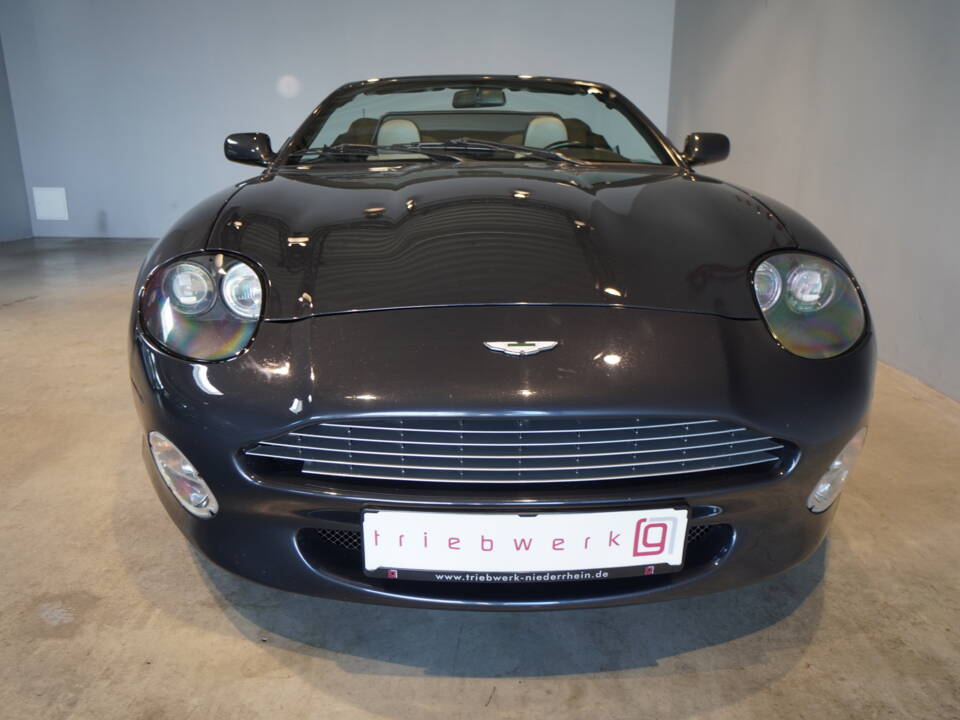 Bild 18/20 von Aston Martin DB 7 Vantage (2003)