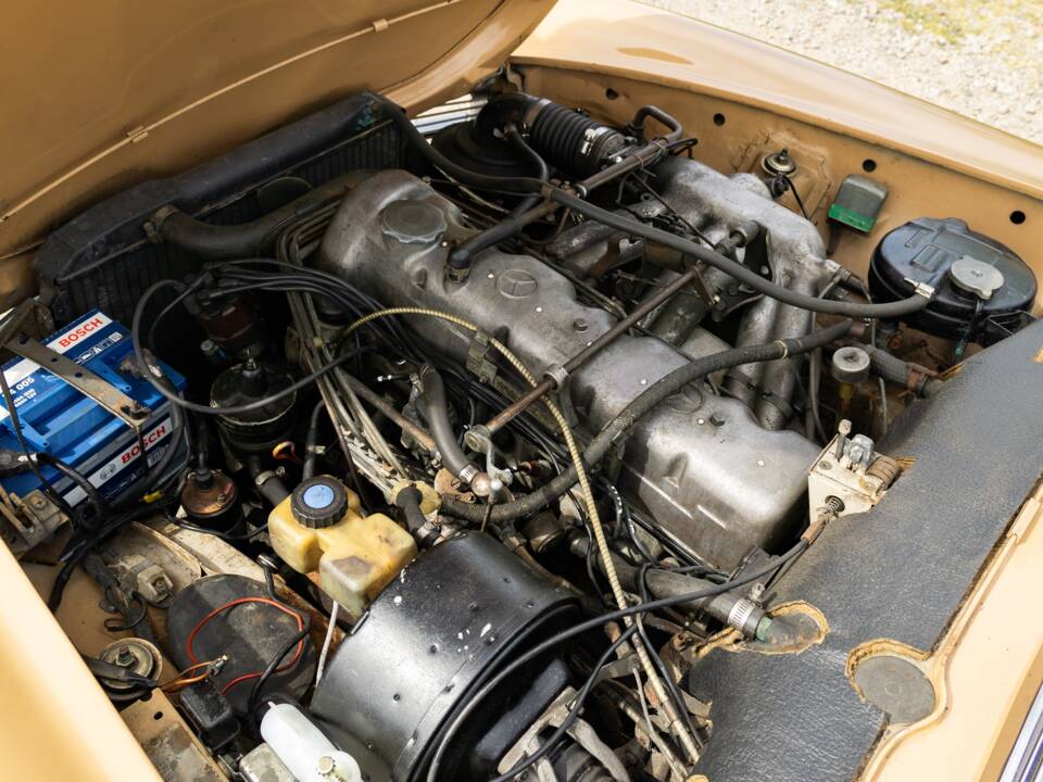 Bild 5/31 von Mercedes-Benz 230 SL (1966)