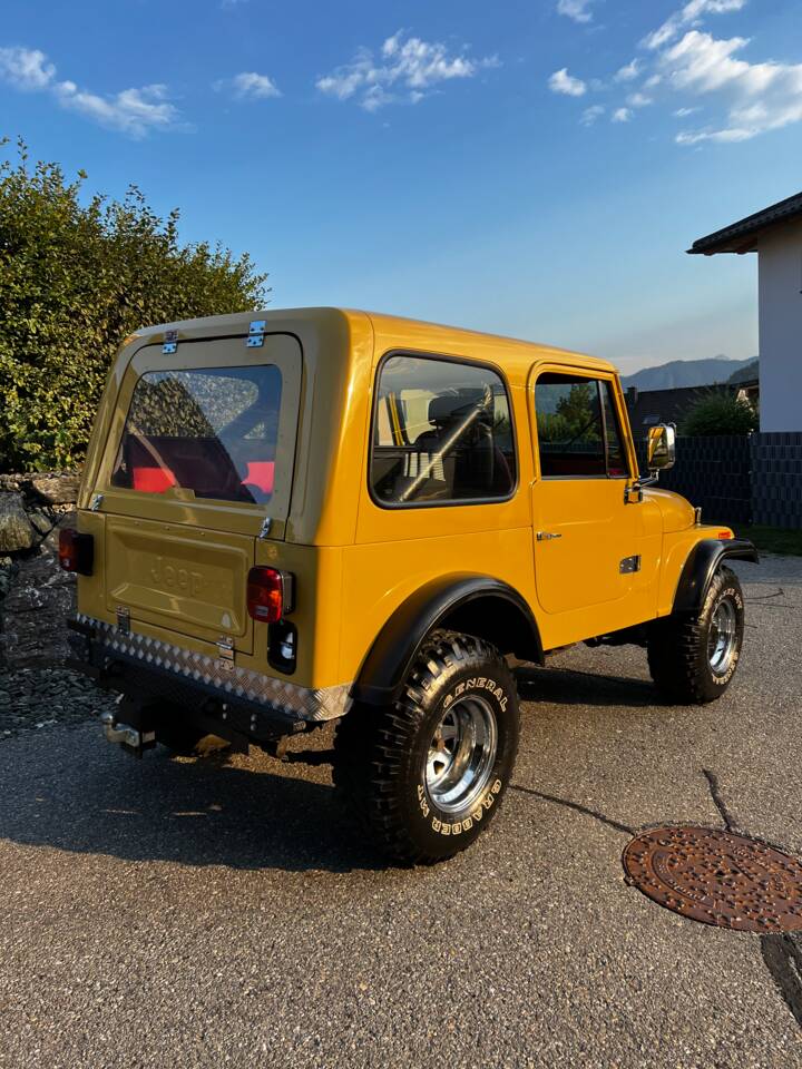 Image 7/88 de Jeep CJ-7 2.4L Diesel (1980)