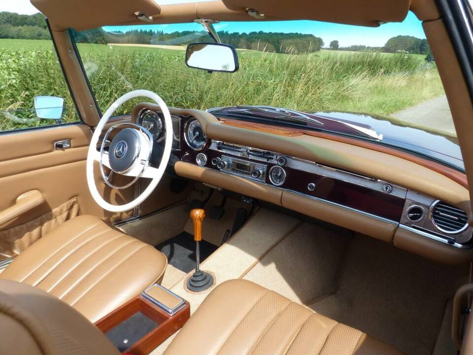 Mercerdes-Benz 280 SL Roadster "Pagode" (W 113) 1971