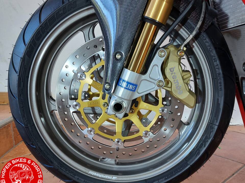 Afbeelding 29/40 van Ducati 996 R (2001)