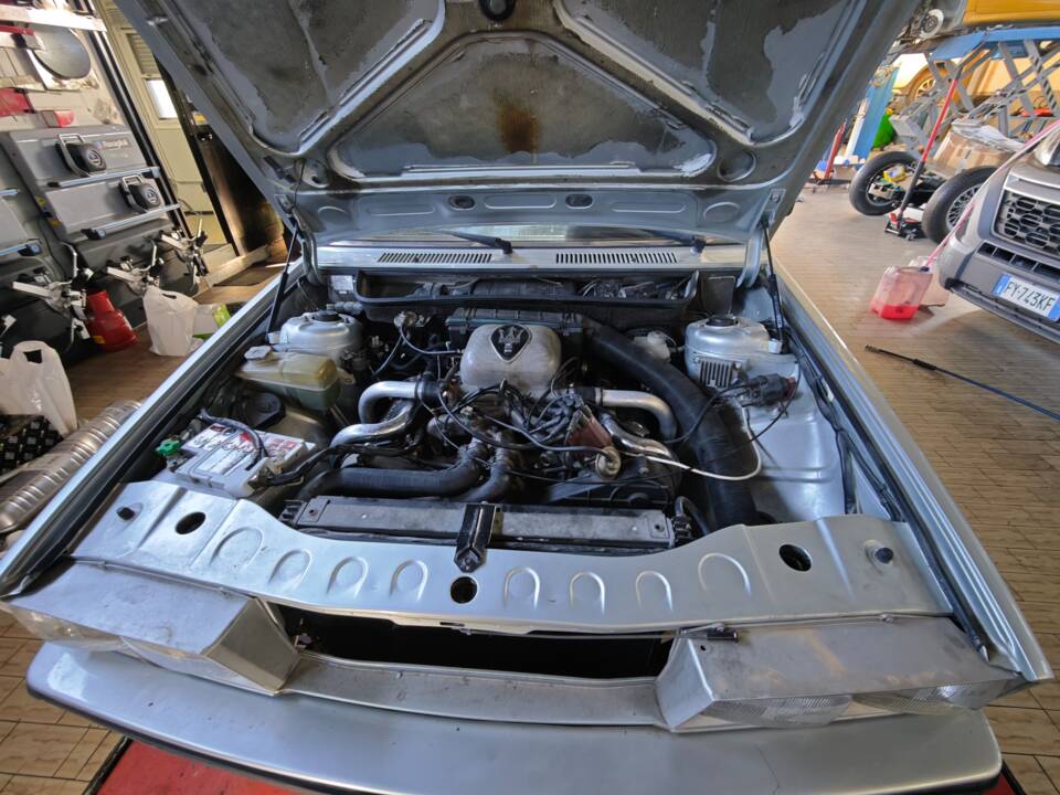 Image 17/18 de Maserati Biturbo (1984)