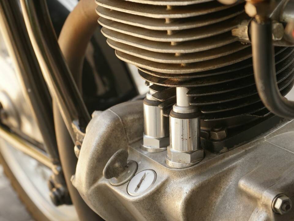 Image 49/66 de BMW DUMMY (1958)