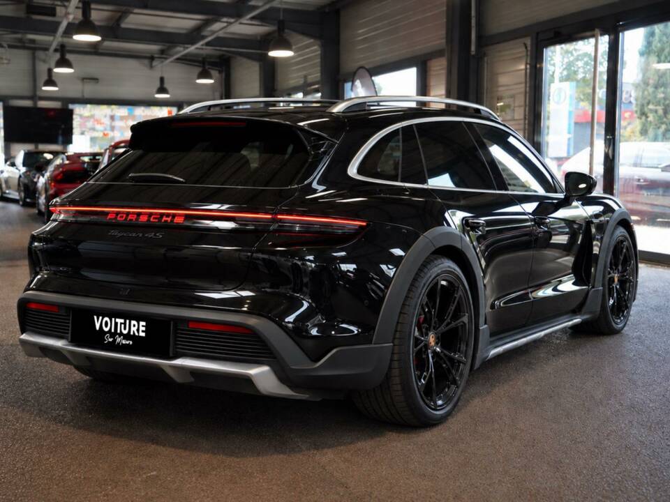 Image 2/5 of Porsche Taycan 4S Sport Turismo (2024)