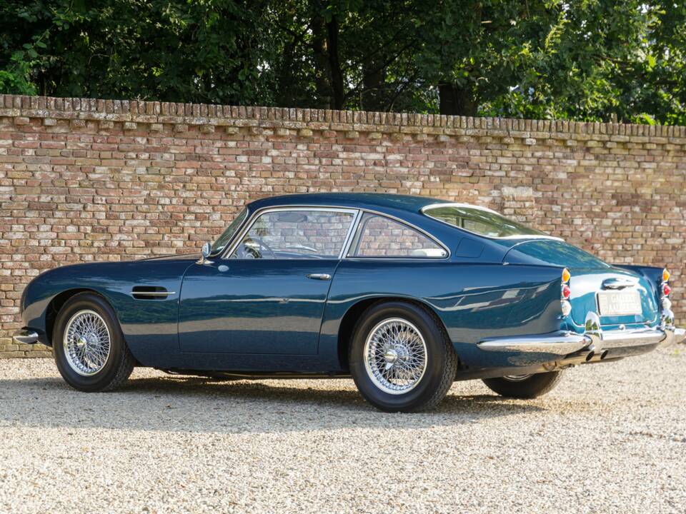 Afbeelding 47/50 van Aston Martin DB 4 Vantage (1962)