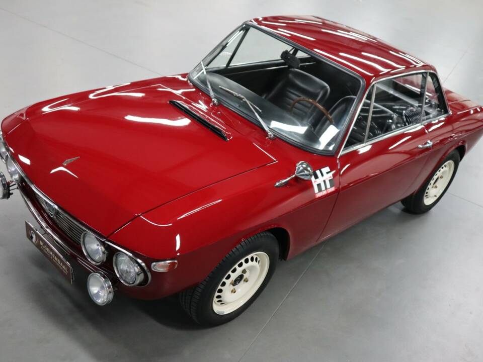 Image 8/66 of Lancia Fulvia Coupe Rallye HF (1968)