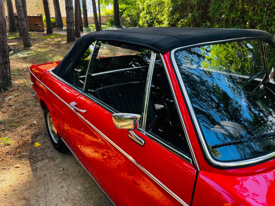 Image 47/142 of BMW 1600 Convertible (1970)
