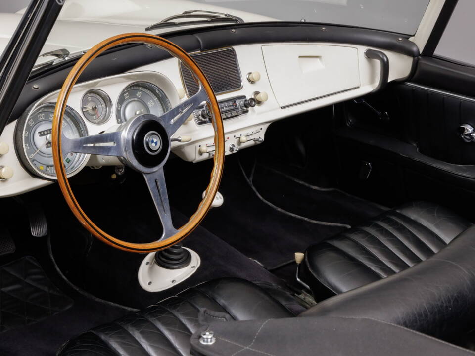 Image 29/45 of BMW 507 (1959)