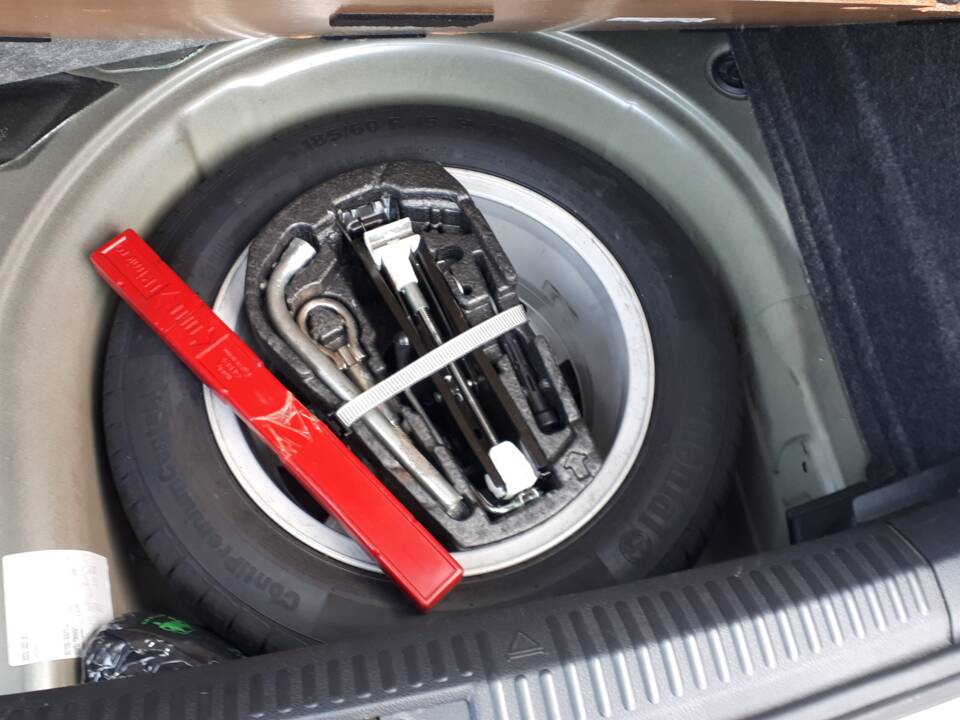 Immagine 10/12 di Volkswagen Polo IV 1.4 (2009)