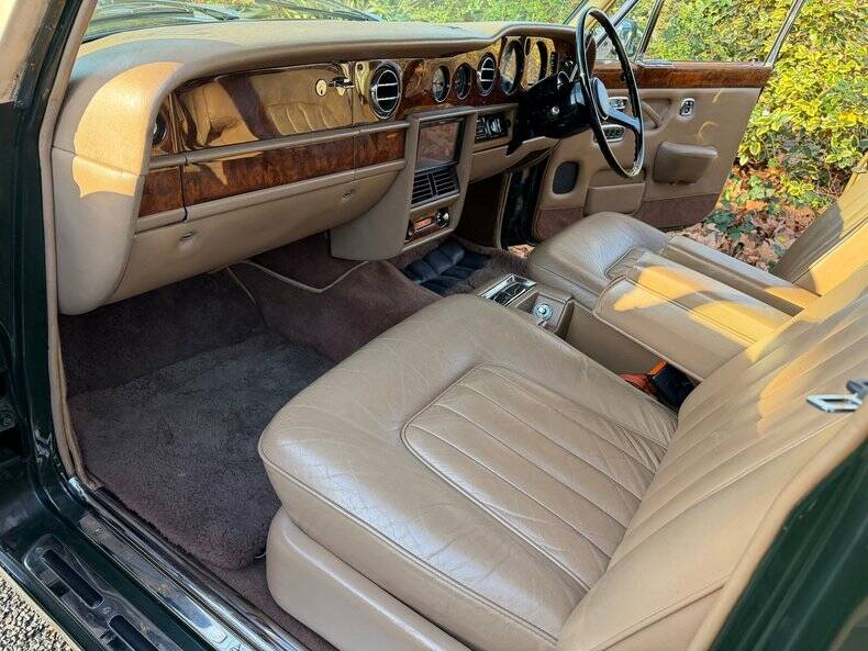 Immagine 16/50 di Rolls-Royce Silver Shadow II (1979)