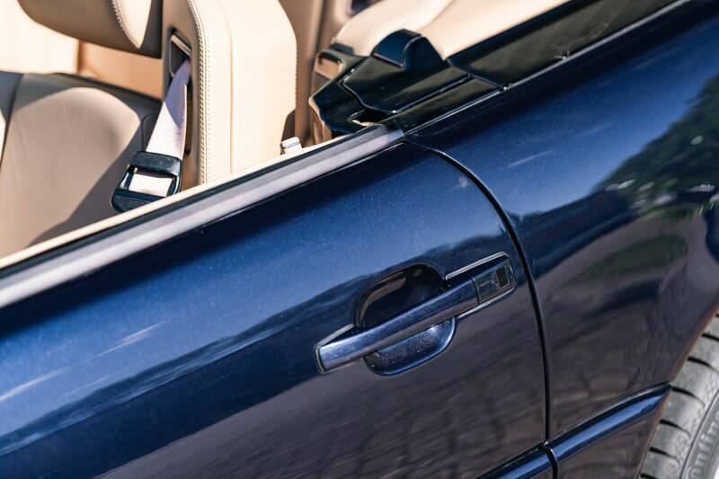 Image 20/50 of Mercedes-Benz SL 600 (2000)