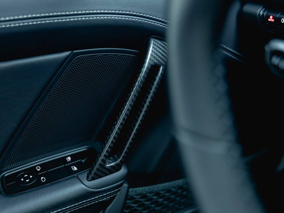 Imagen 57/80 de Porsche 911 S/T (2023)