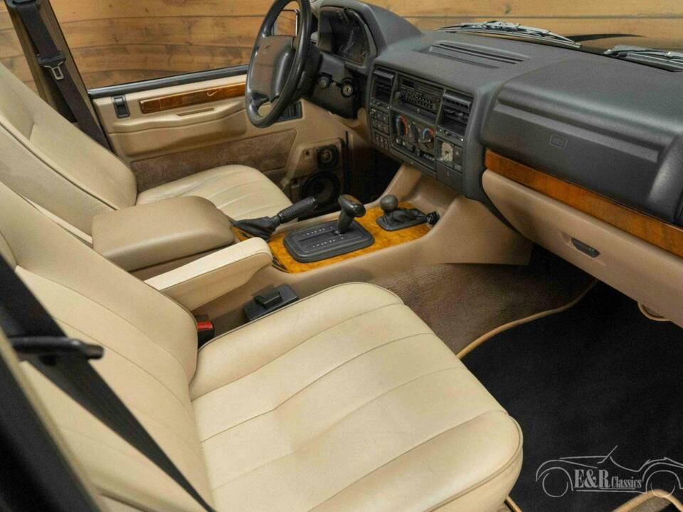 Image 14/19 of Land Rover Range Rover Classic 3.9 (1995)