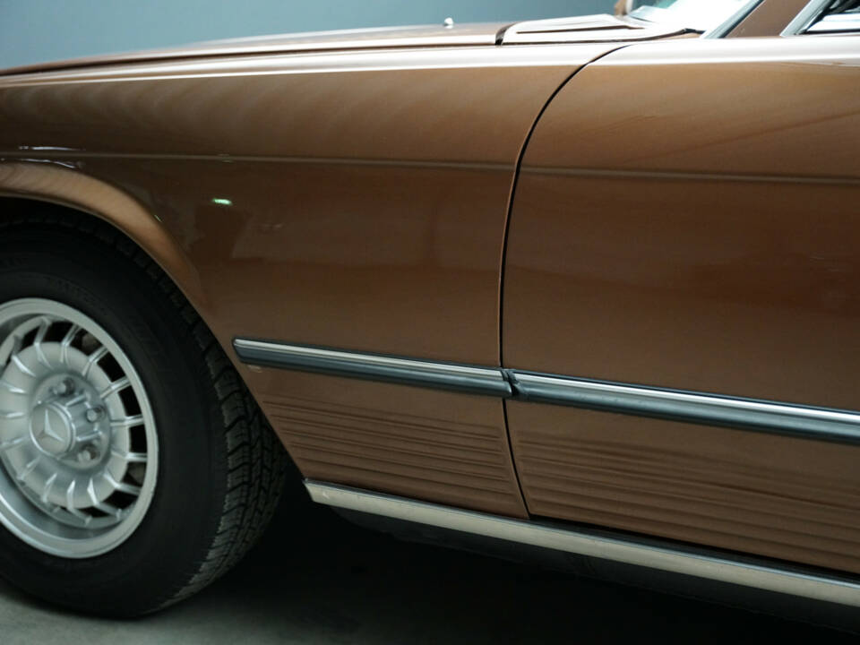 Image 35/50 of Mercedes-Benz 280 SL (1979)