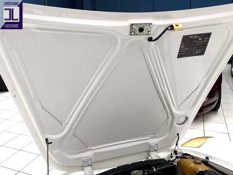 Bild 48/52 von Alfa Romeo 1750 Spider (1969)