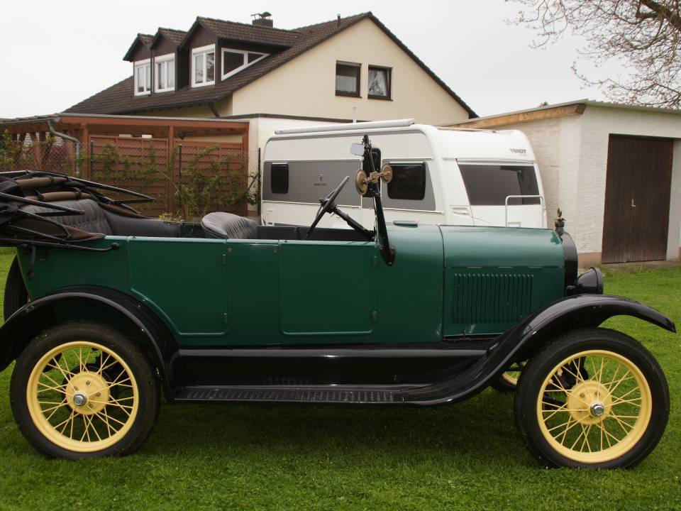 Afbeelding 8/13 van Ford Modell T Touring (1927)