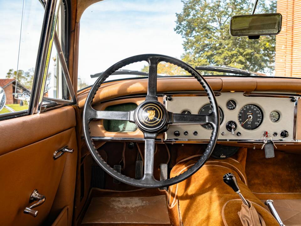 Bild 75/100 von Jaguar XK 150 DHC (1959)