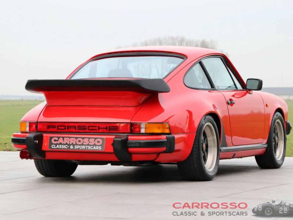 Image 2/50 of Porsche 911 SC 3.0 (1982)